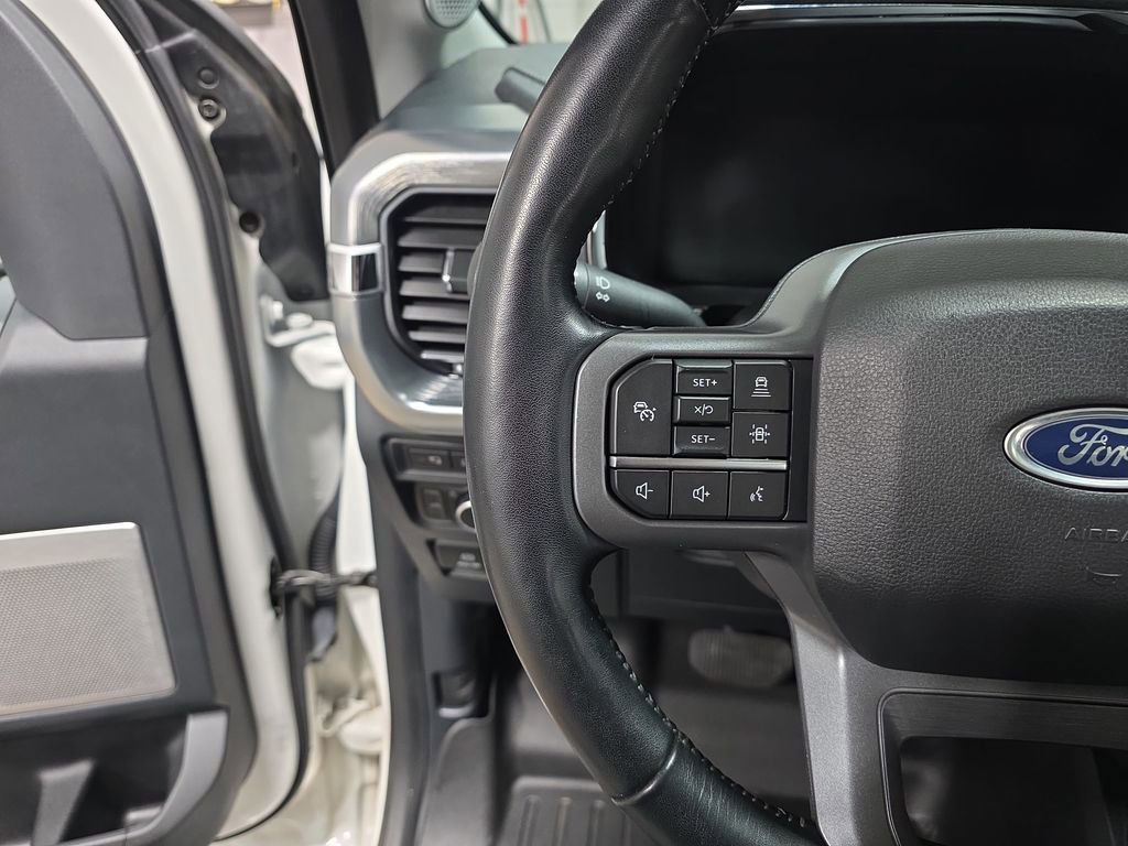 Used 2021 Ford F150 Lariat w/ Equipment Group 502A High image 16