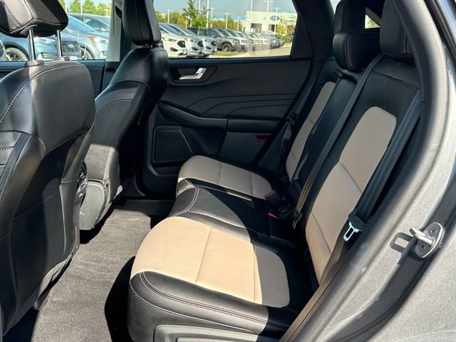 Used 2022 Ford Escape Titanium w/ Titanium Premium Package image 13