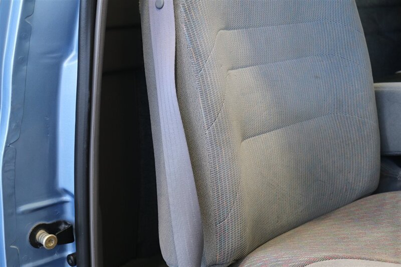 Used 1997 Ford F250 4x4 Regular Cab Heavy Duty image 71