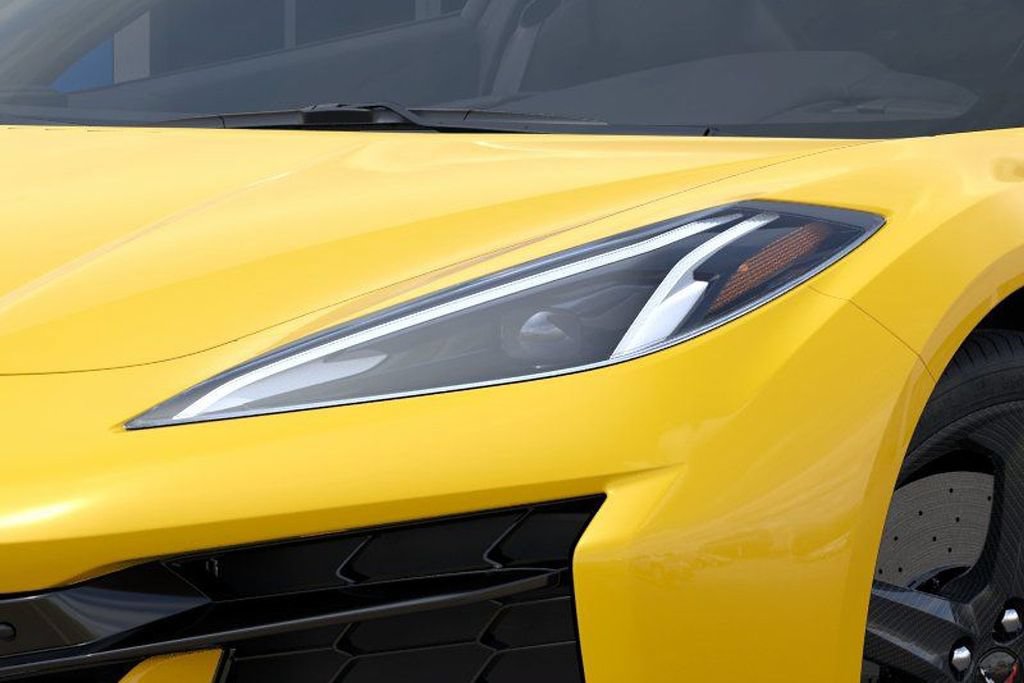 New 2025 Chevrolet Corvette E-Ray w/ ZER Performance Package AWD/4WD image 11