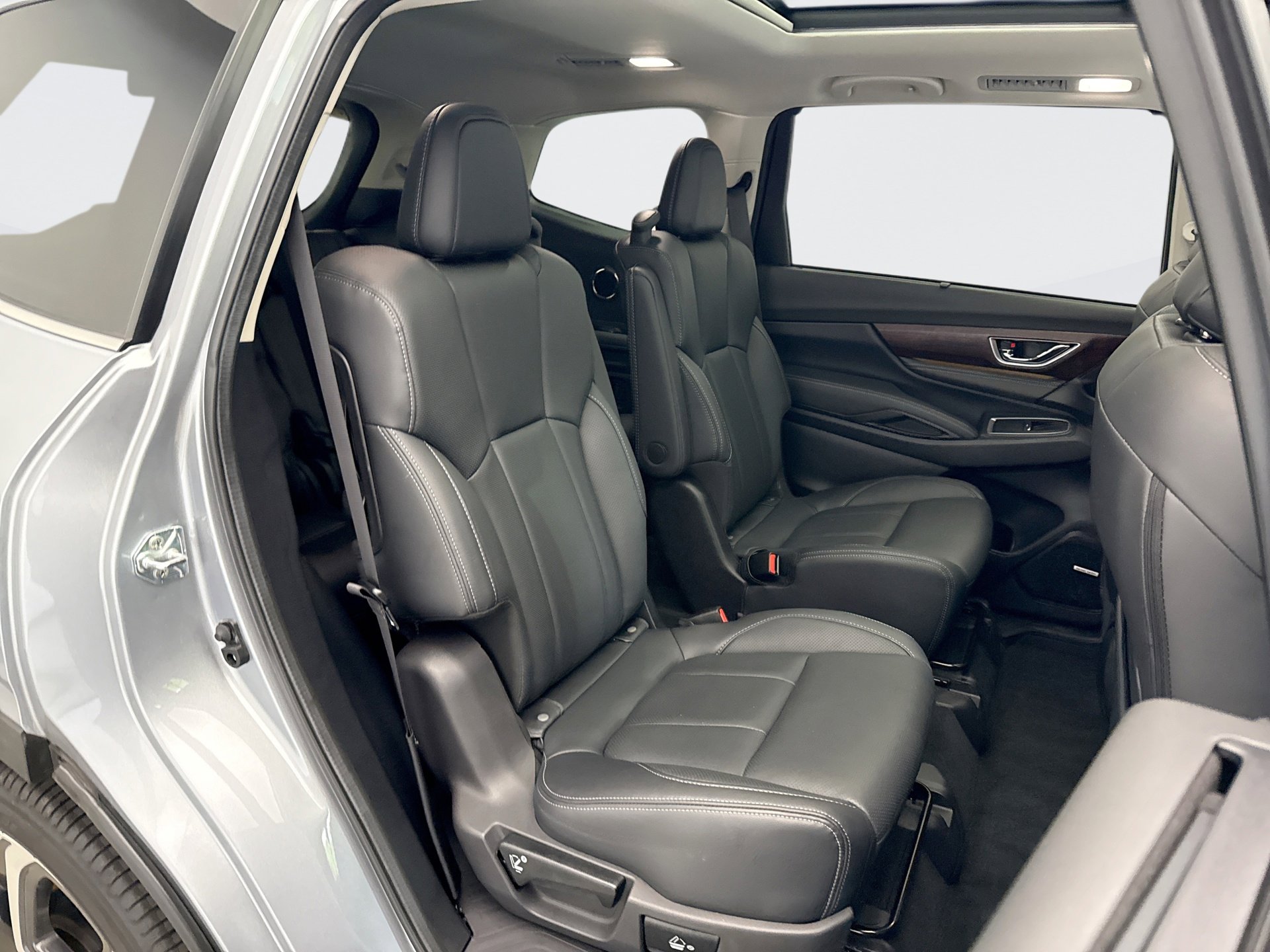 Used 2025 Subaru Ascent Touring w/ Popular Package #1 image 19