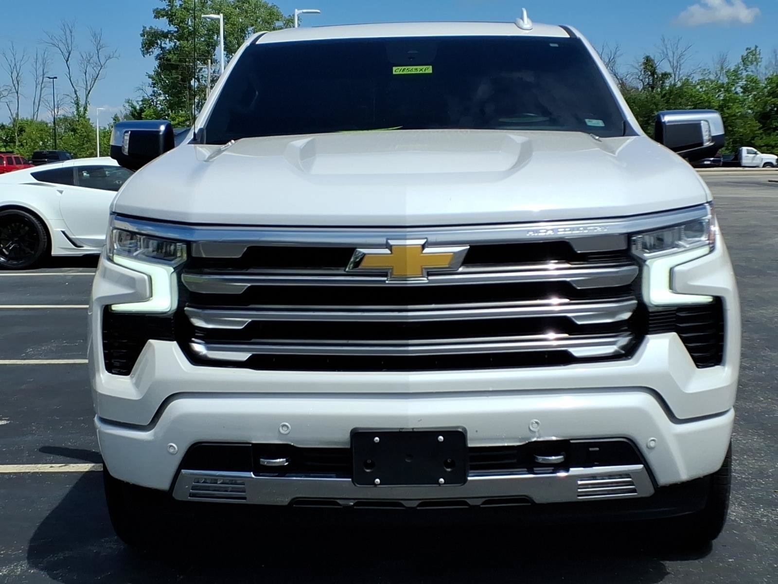 Used 2025 Chevrolet Silverado 1500 High Country AWD/4WD image 32
