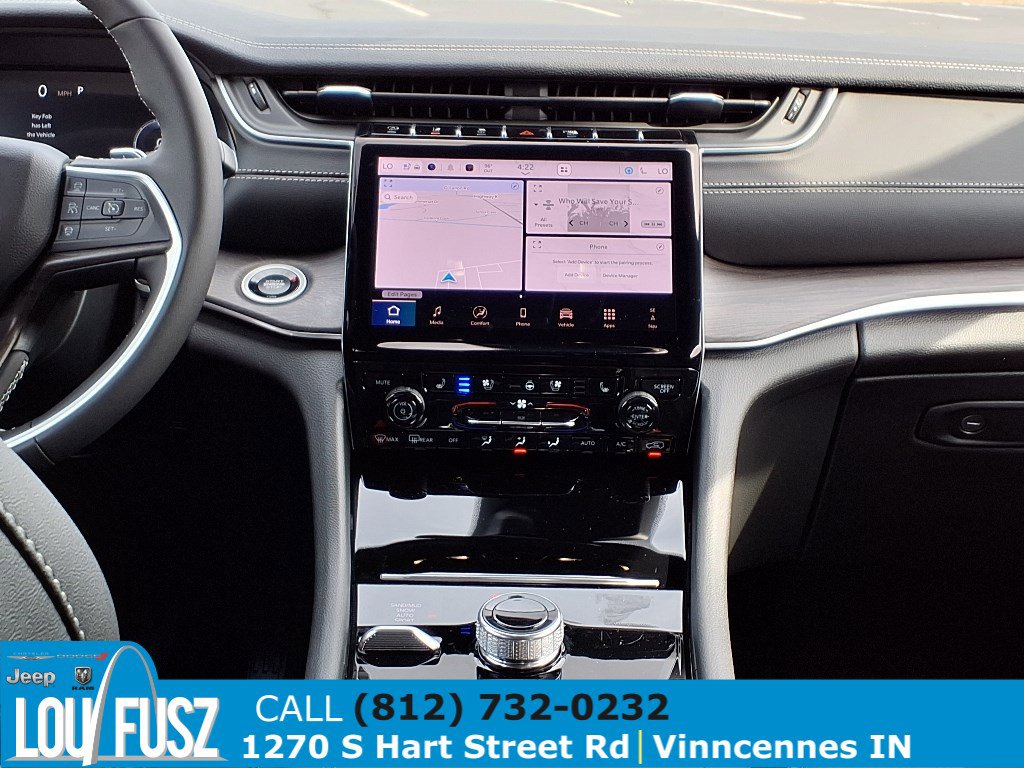 New 2025 Jeep Grand Cherokee L Limited w/ Luxury Tech Group II image 7