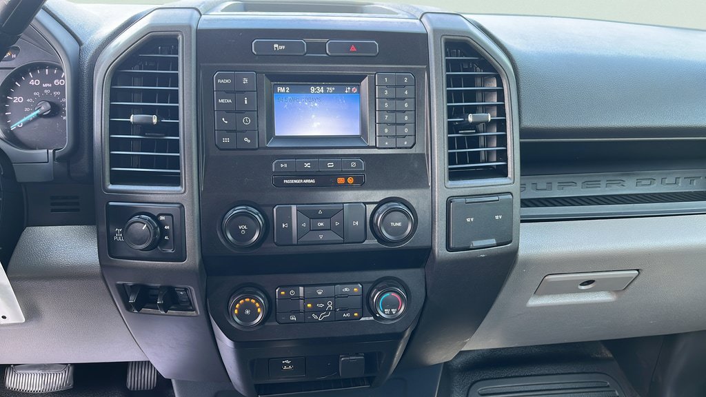 Used 2022 Ford F350 XL w/ Power Equipment Group AWD/4WD image 11