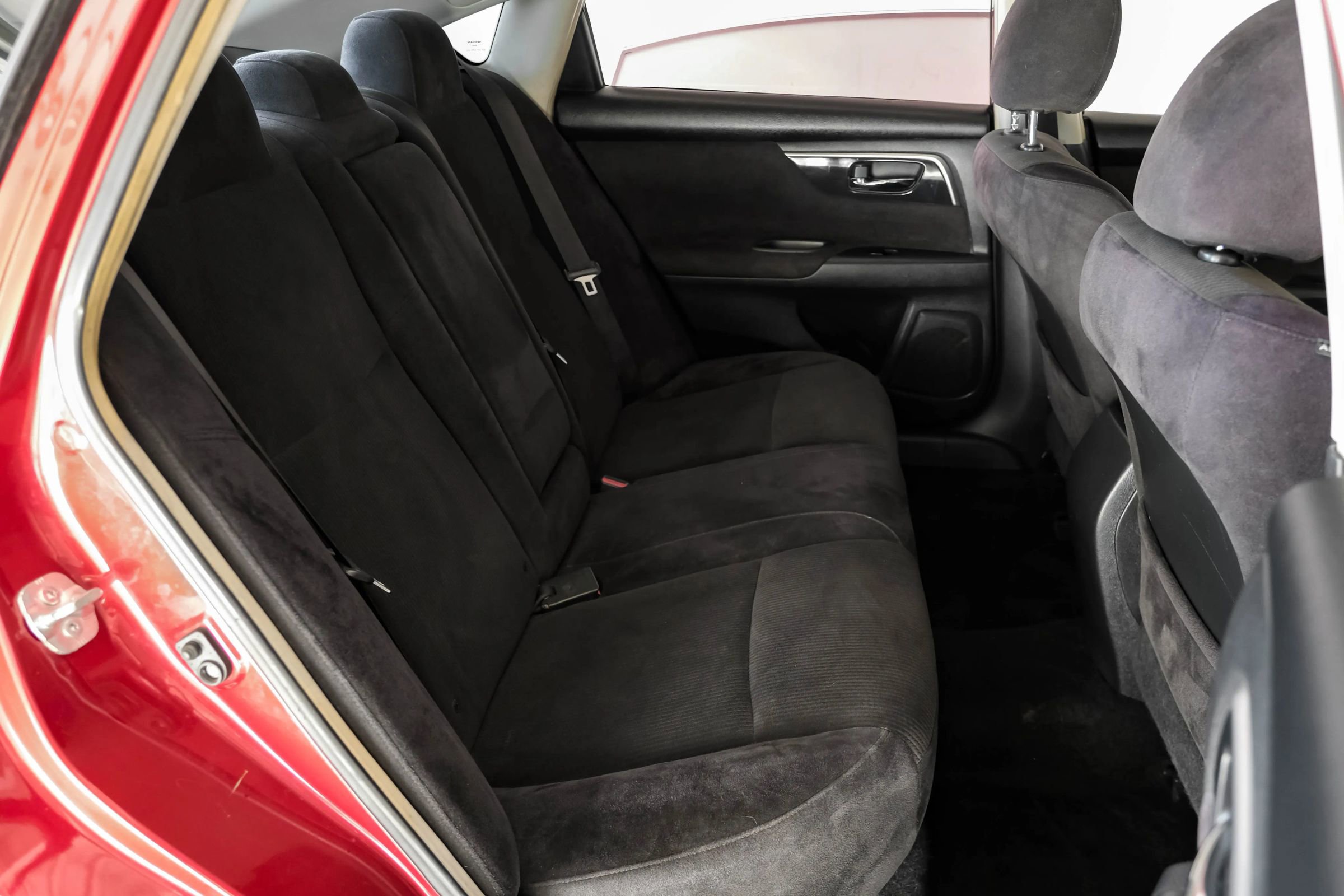 Used 2013 Nissan Altima 2.5 S image 34