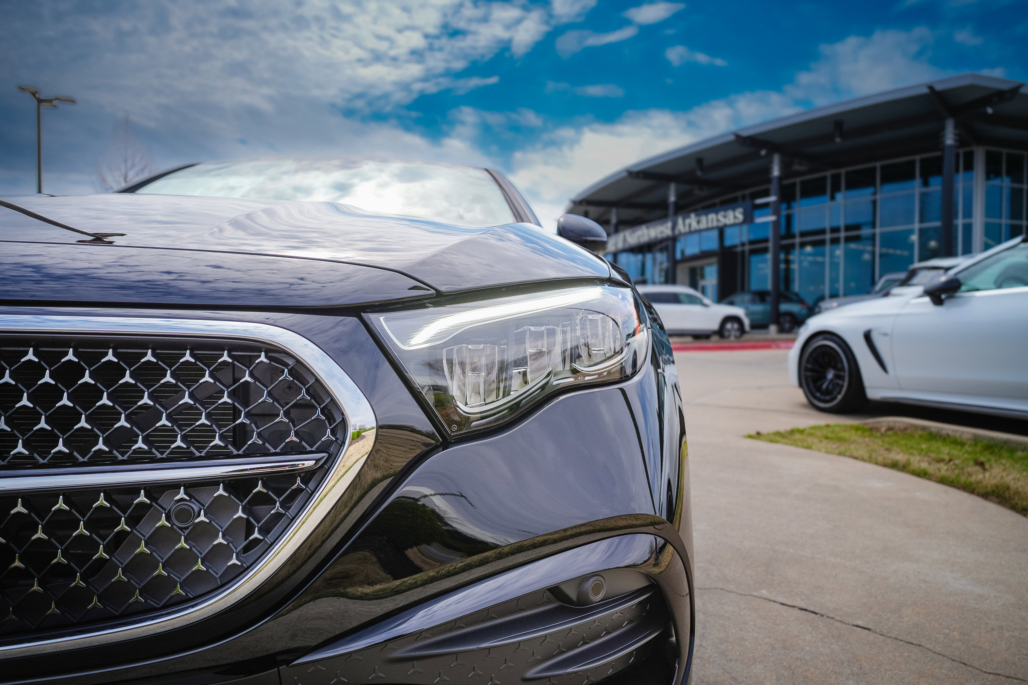 New 2026 Mercedes-Benz E 350 4MATIC Sedan image 5