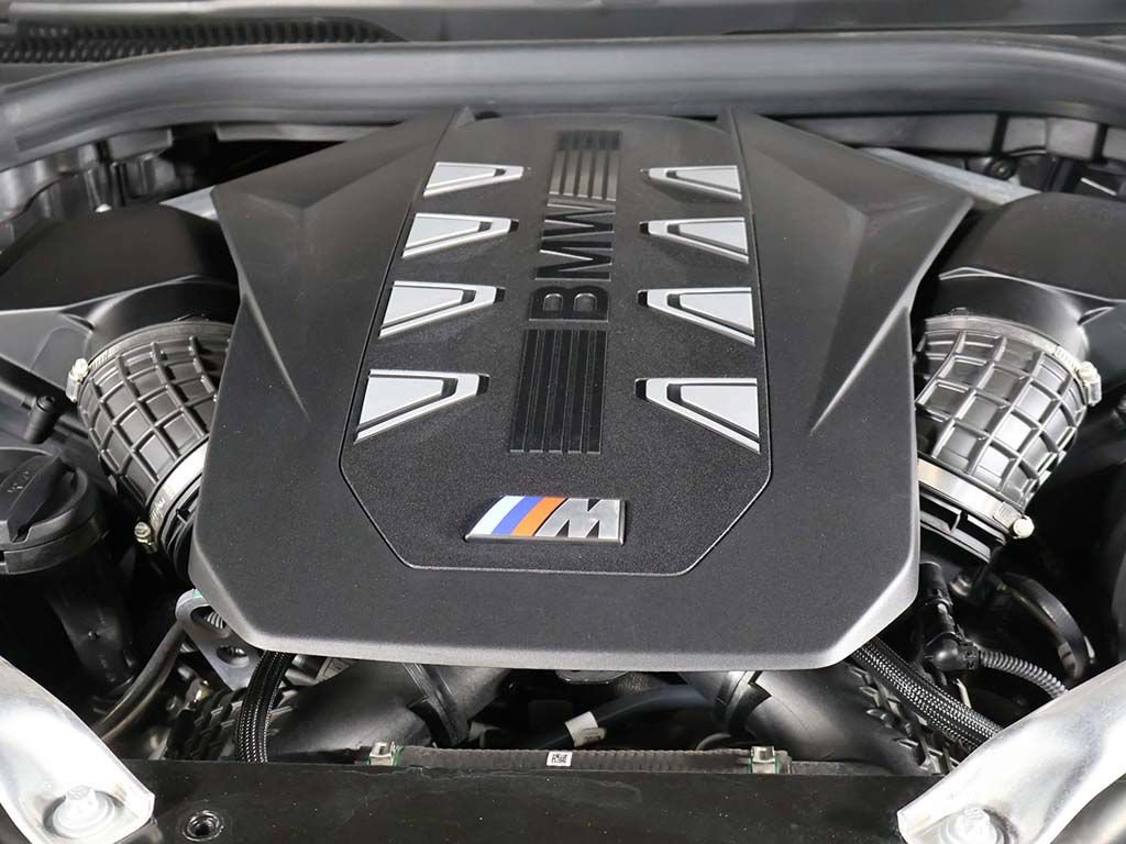 Used 2025 BMW X5 M60i w/ Executive Package AWD/4WD image 21
