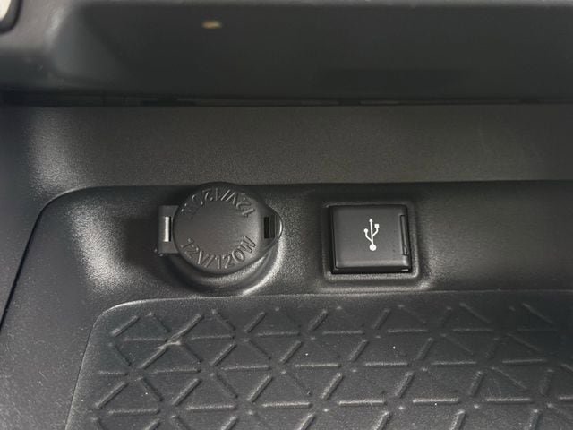 Used 2021 Toyota RAV4 XLE Premium FWD image 22