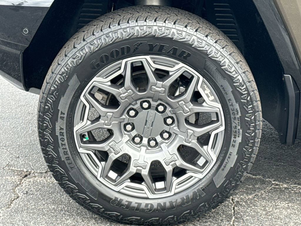 Used 2024 GMC Hummer EV 3X image 12