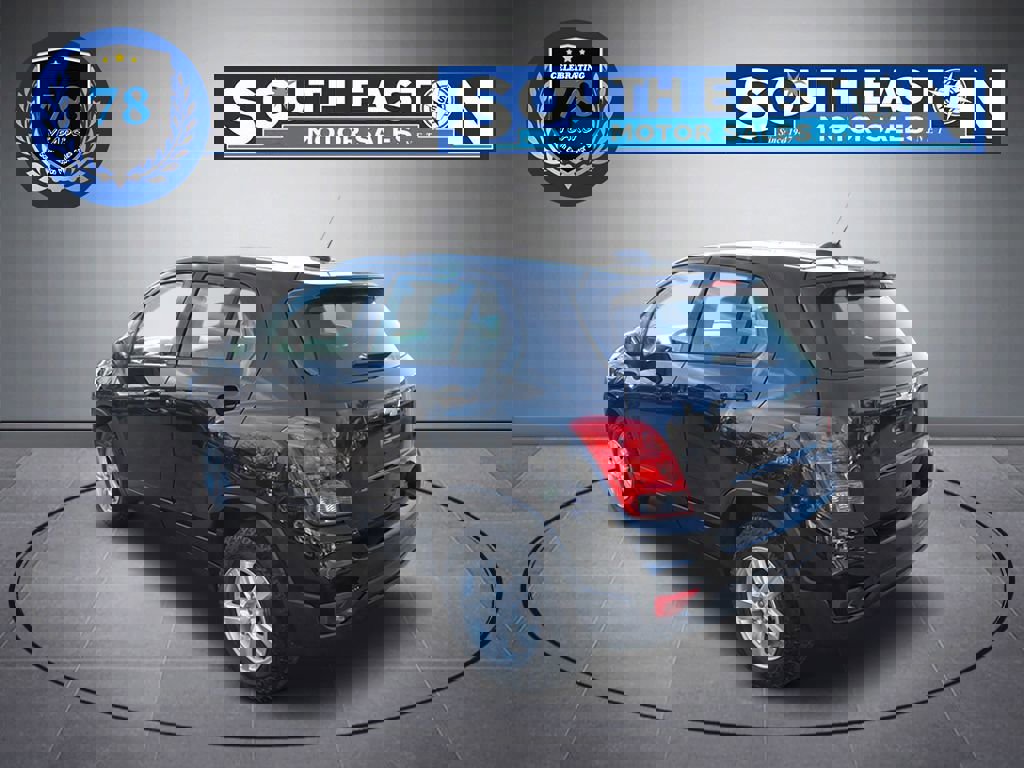 Used 2017 Chevrolet Trax LS image 5