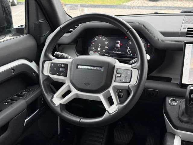 Used 2025 Land Rover Defender 110 S AWD/4WD image 16