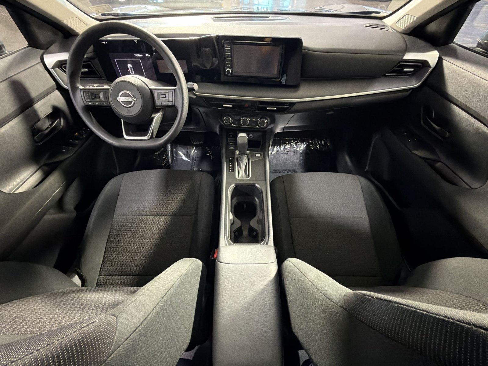 Used 2025 Nissan Kicks S FWD image 33