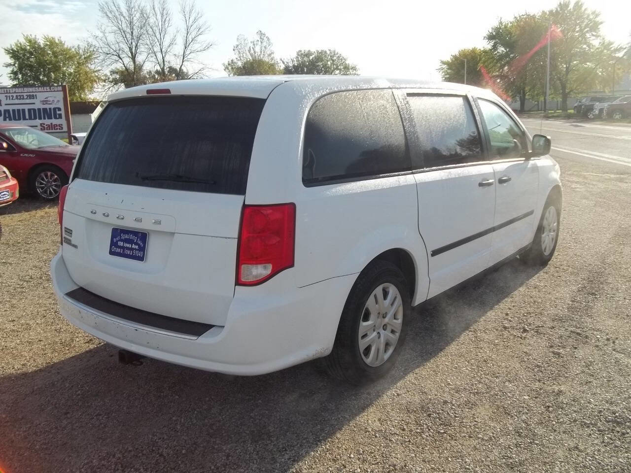 Used 2016 Dodge Grand Caravan American Value Package FWD image 6