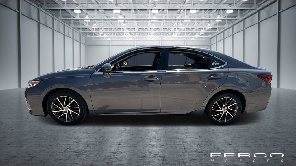 Used 2017 Lexus ES 350 w/ Navigation System Package image 2