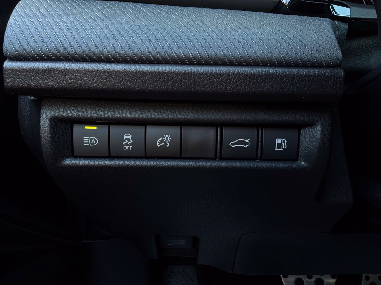 New 2026 Toyota Camry SE w/ Convenience Package FWD image 23
