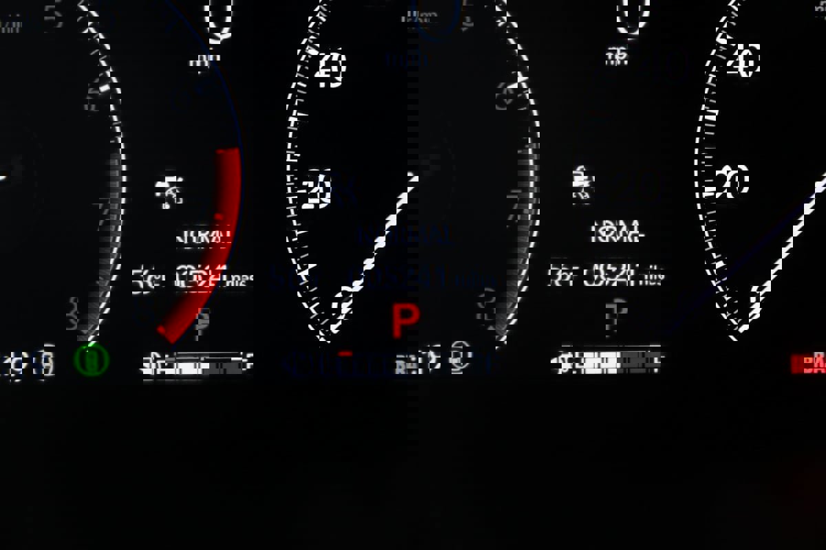 Used 2024 Honda CR-V EX image 32