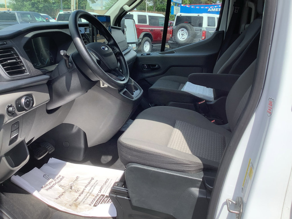 Used 2024 Ford Transit 350 XLT RWD image 11