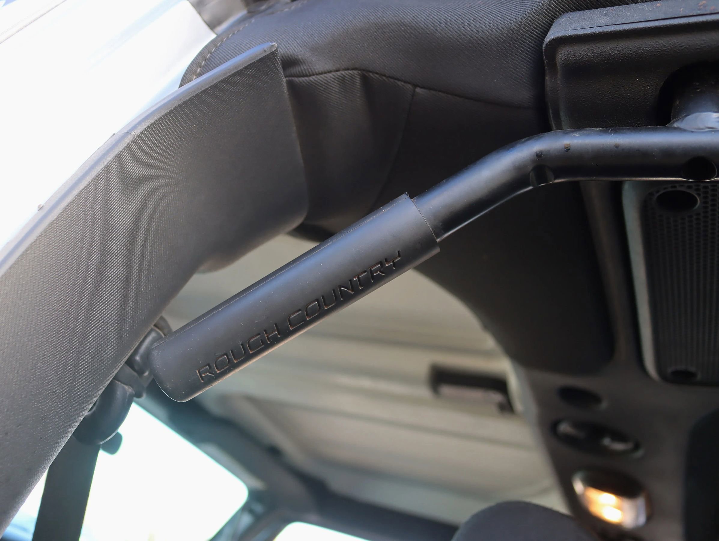 Used 2016 Jeep Wrangler Unlimited Sport w/ Connectivity Group AWD/4WD image 29
