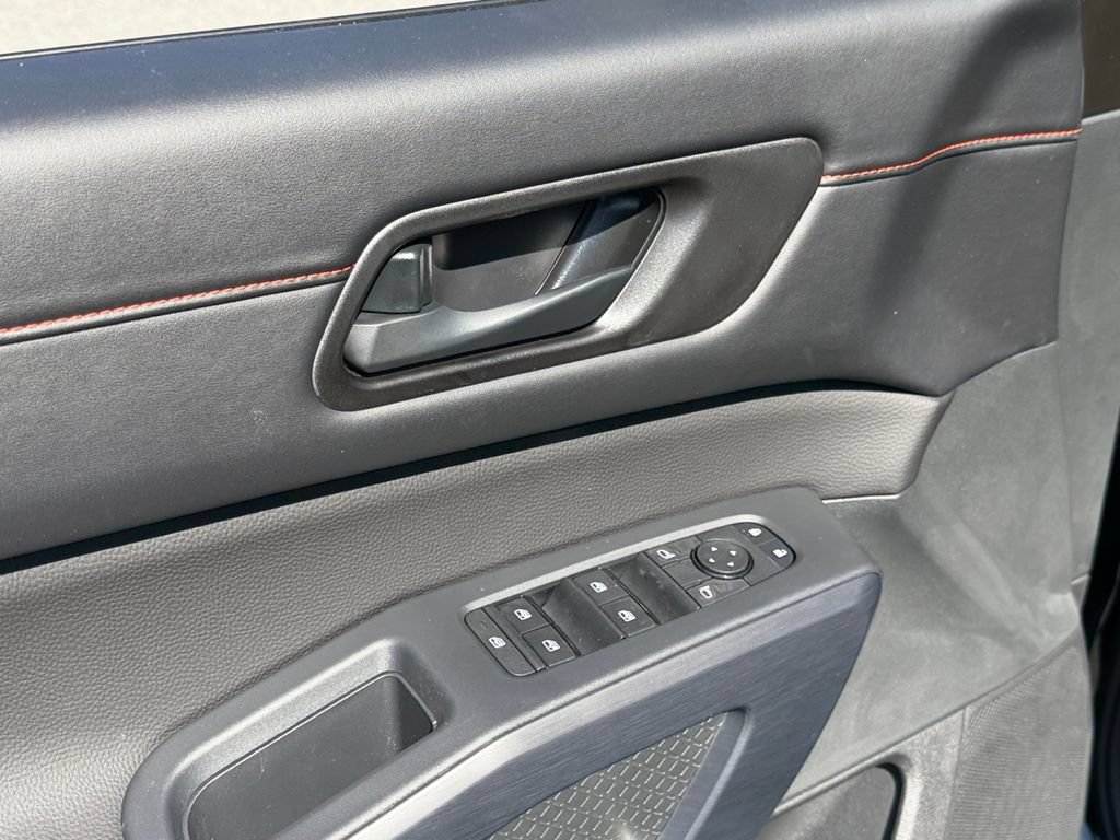 New 2026 Nissan Pathfinder Rock Creek w/ Rock Creek Premium Package AWD/4WD image 12
