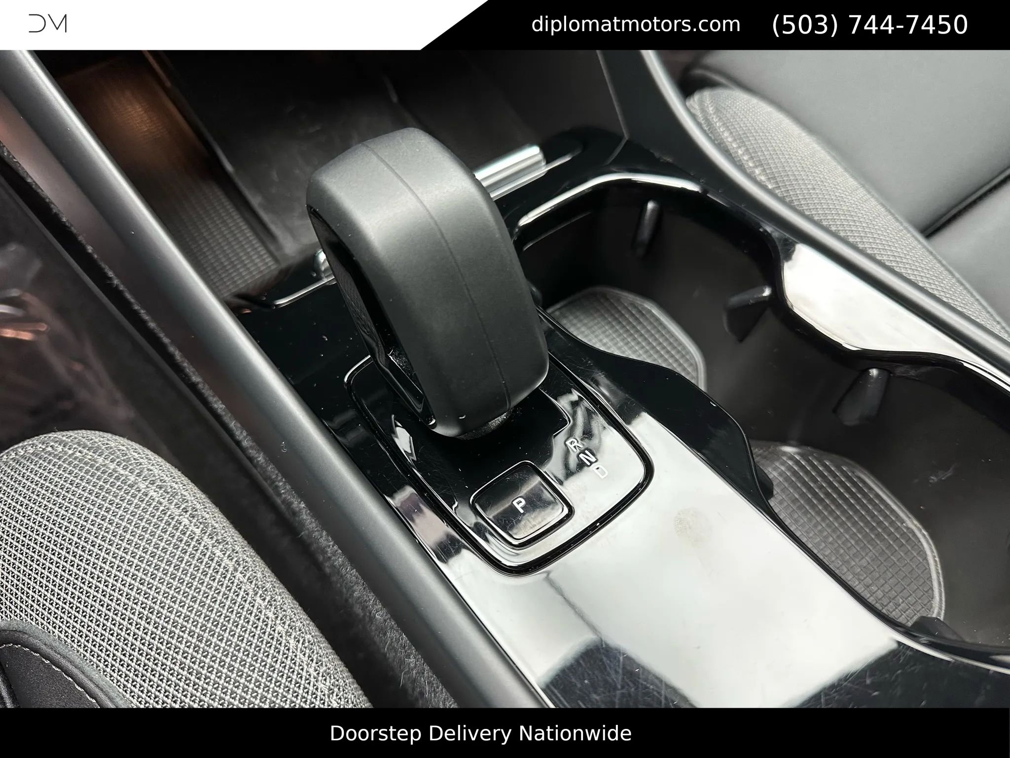 Used 2023 Volvo XC40 Recharge Core image 35