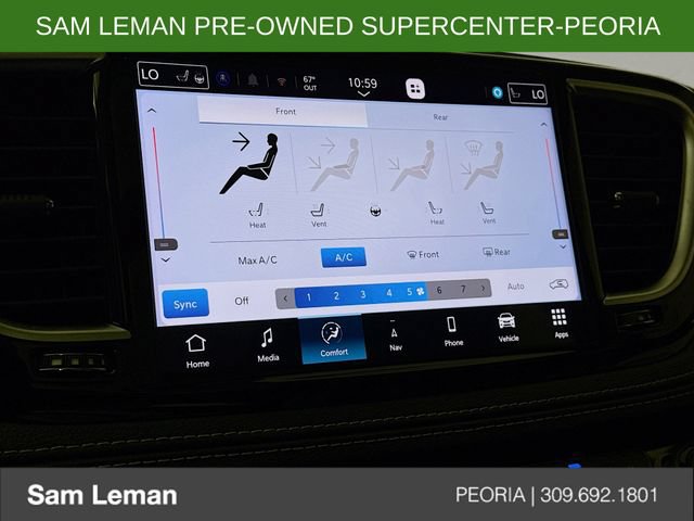 Used 2025 Chrysler Pacifica Limited FWD image 16