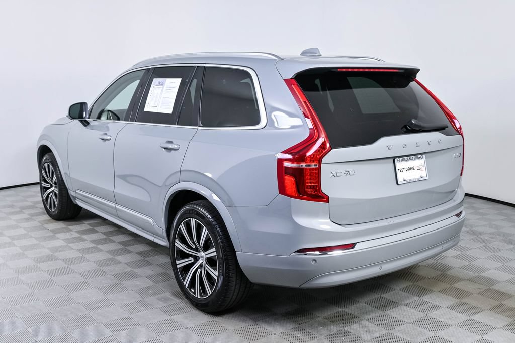 Certified 2025 Volvo XC90 B5 Core AWD/4WD image 4