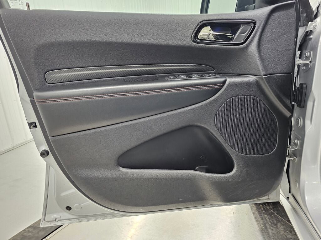 Used 2025 Dodge Durango GT AWD/4WD image 27