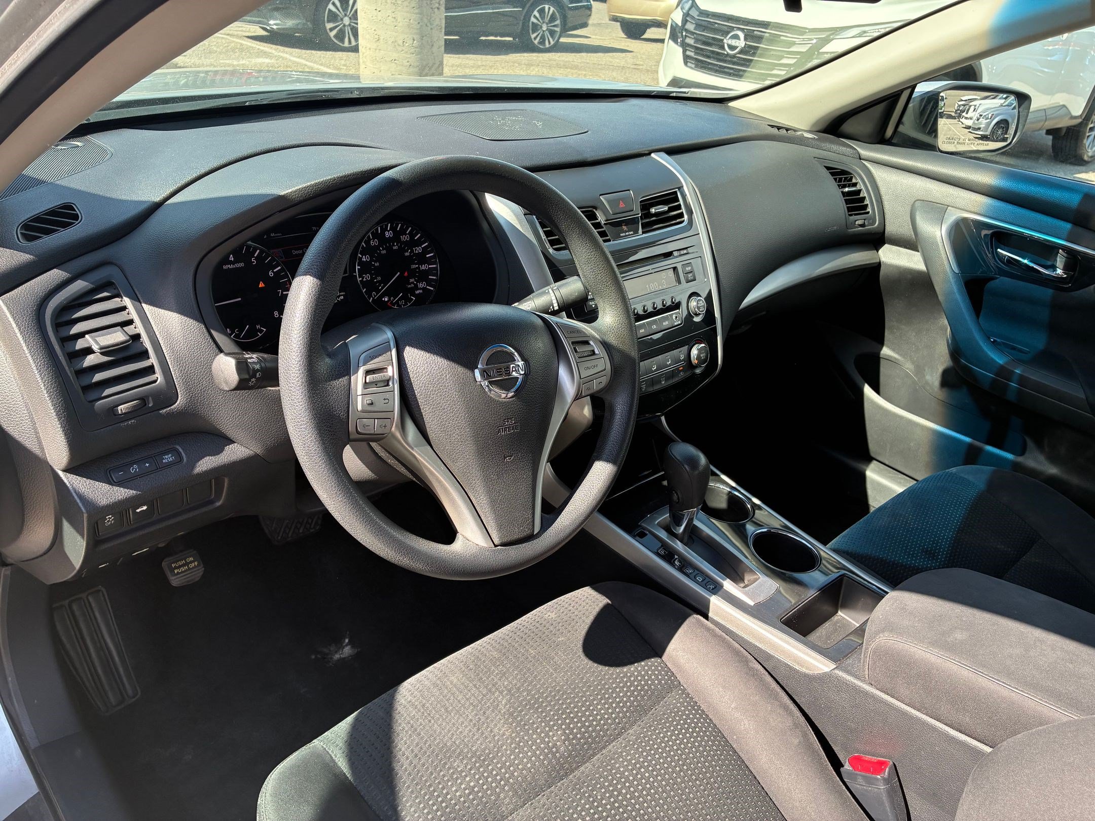 Used 2014 Nissan Altima 2.5 S FWD image 16