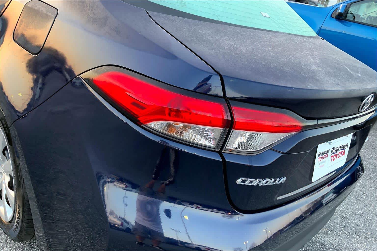 Used 2023 Toyota Corolla LE FWD image 27