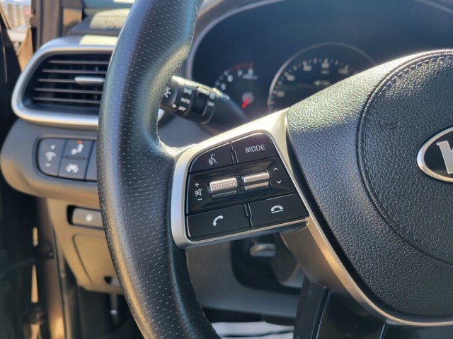 Used 2019 Kia Sorento SX image 16
