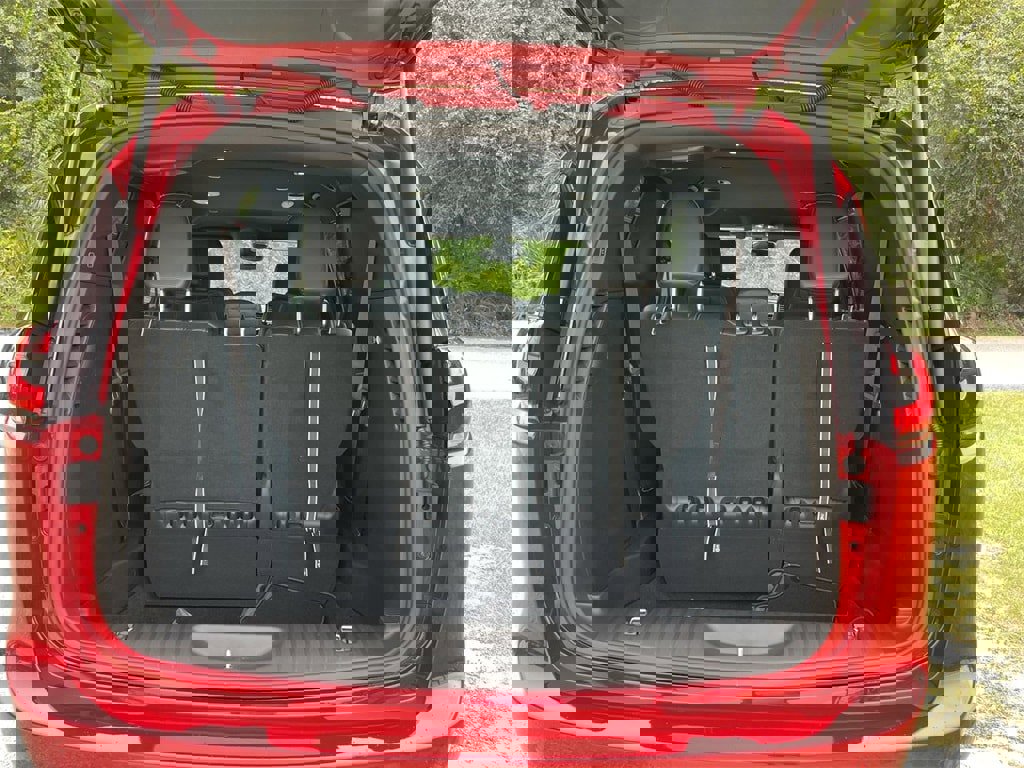 New 2026 Chrysler Pacifica Select image 23