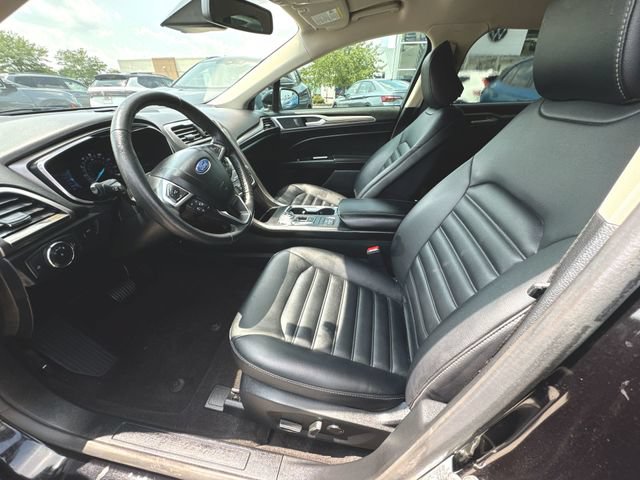 Used 2020 Ford Fusion SEL FWD image 10