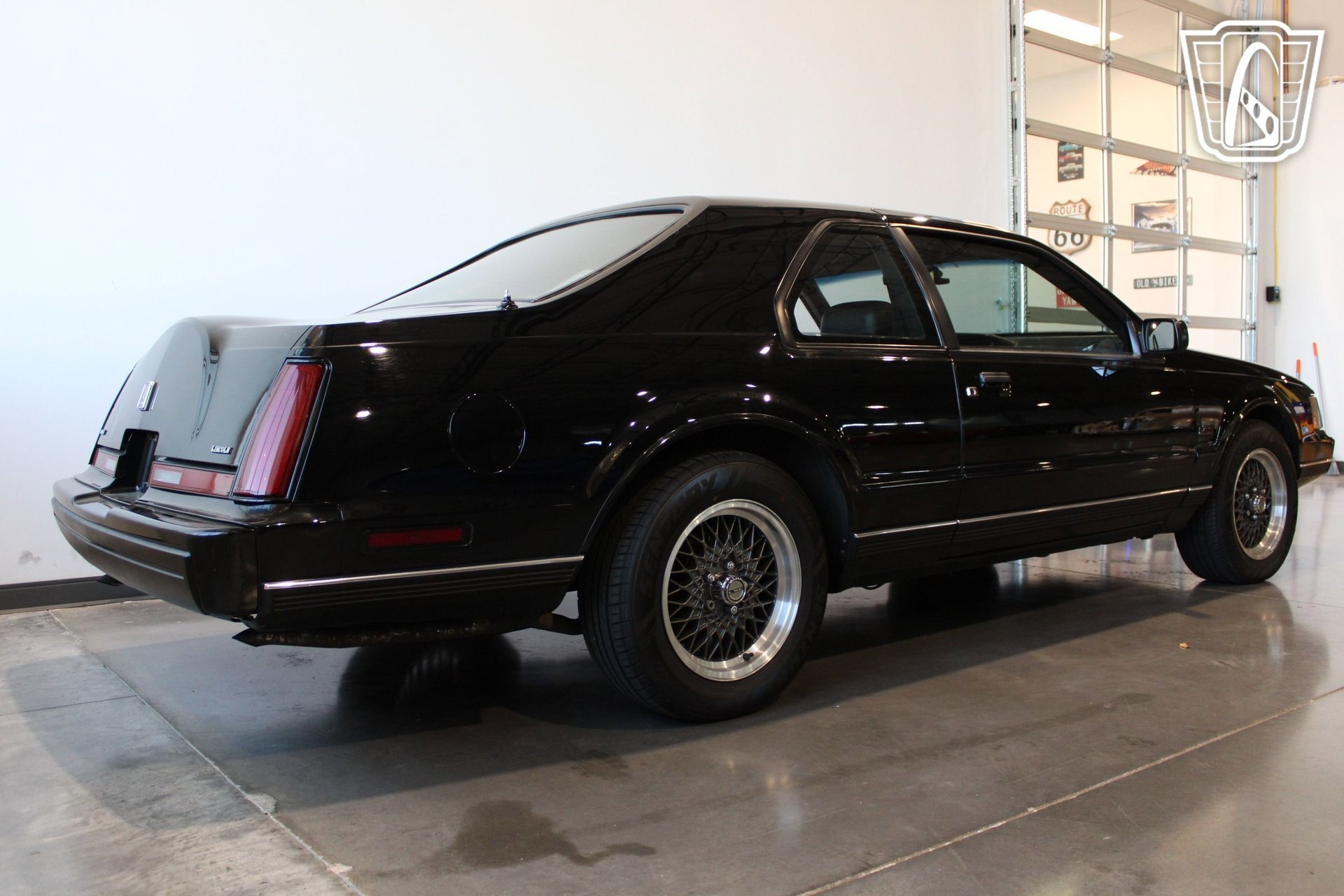 Used 1991 Lincoln Mark VII LSC image 17