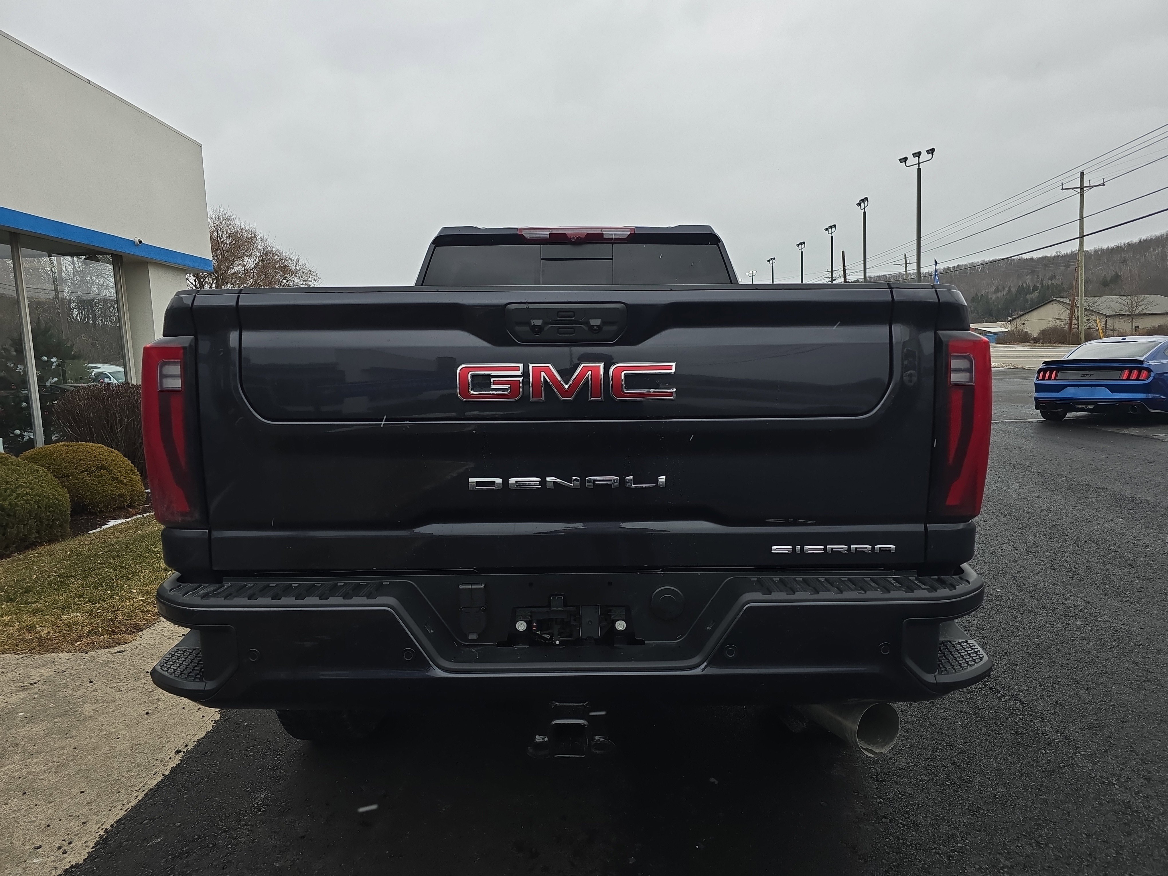New 2026 GMC Sierra 3500 Denali w/ Denali Reserve Package image 4