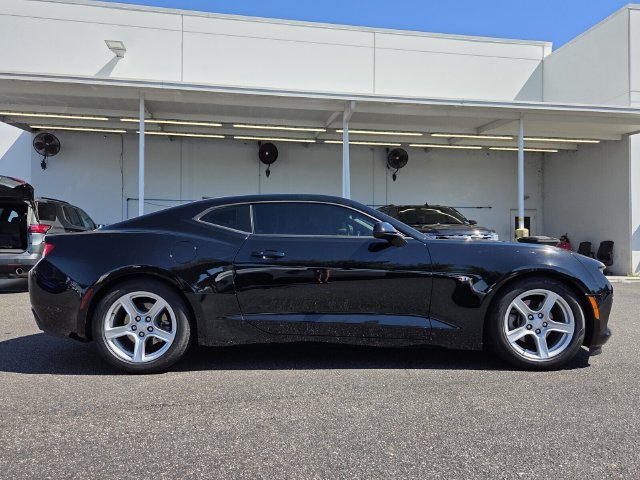 Certified 2018 Chevrolet Camaro LT RWD image 7