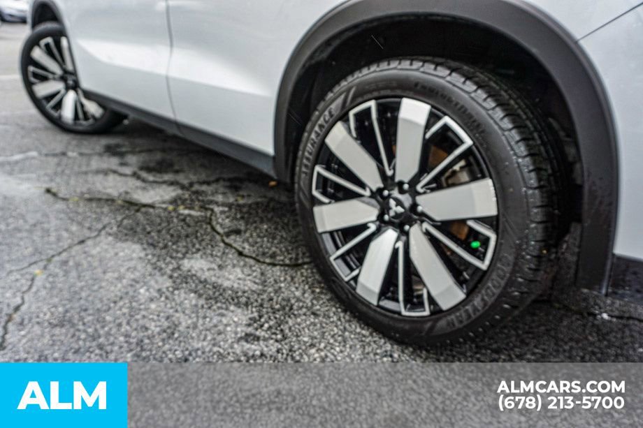 Used 2025 Mitsubishi Outlander SE FWD image 16