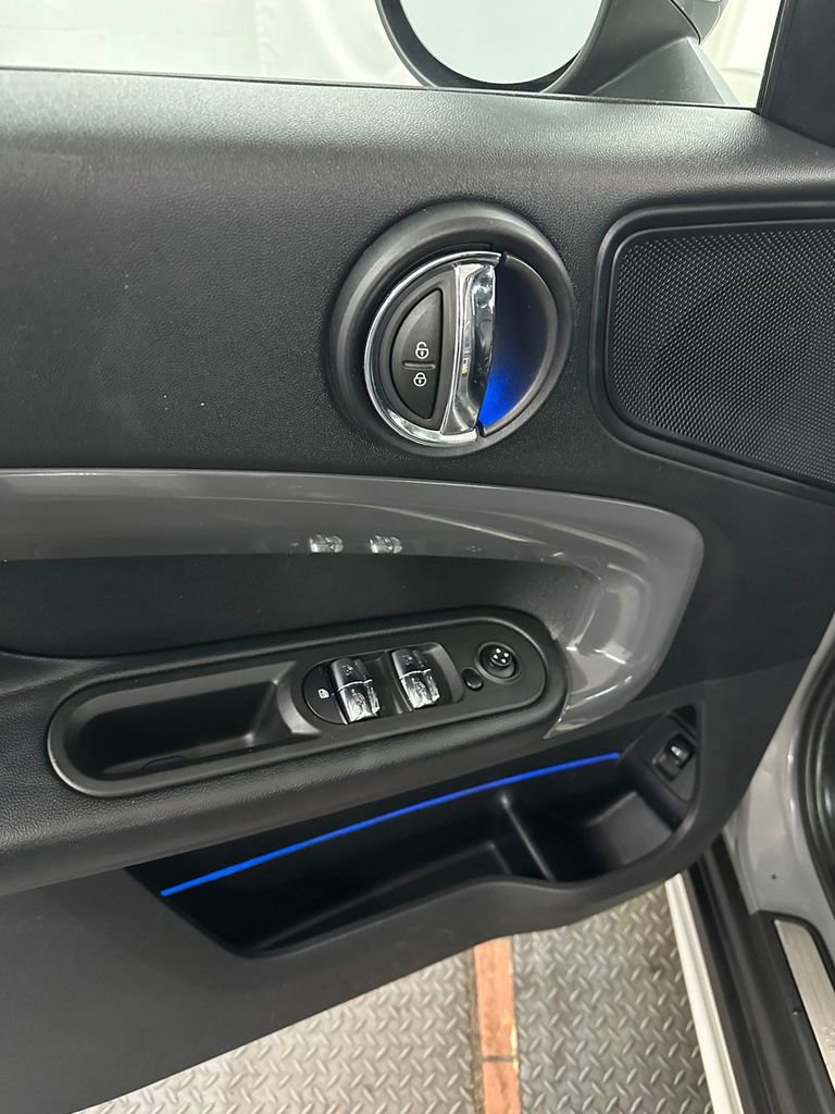 Used 2019 MINI Cooper Countryman S image 9