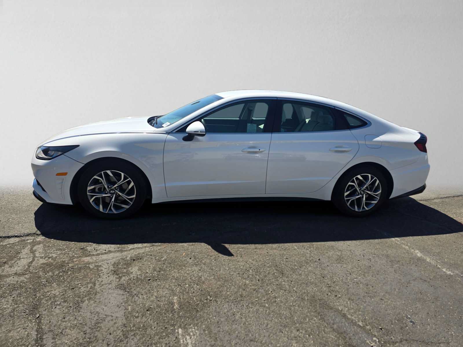 Used 2023 Hyundai Sonata SEL FWD image 6