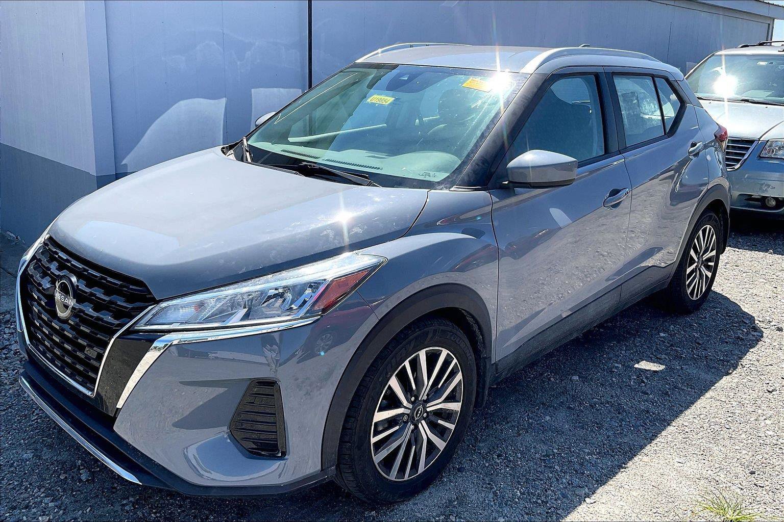 Certified 2023 Nissan Kicks SV FWD image 2