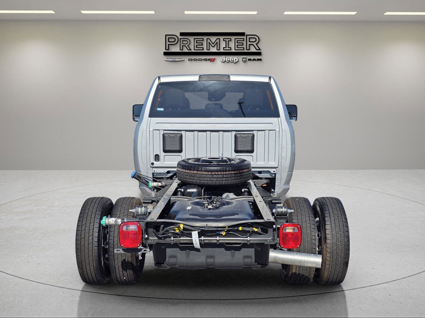 New 2026 RAM 3500 Tradesman w/ Chrome Appearance Group image 12