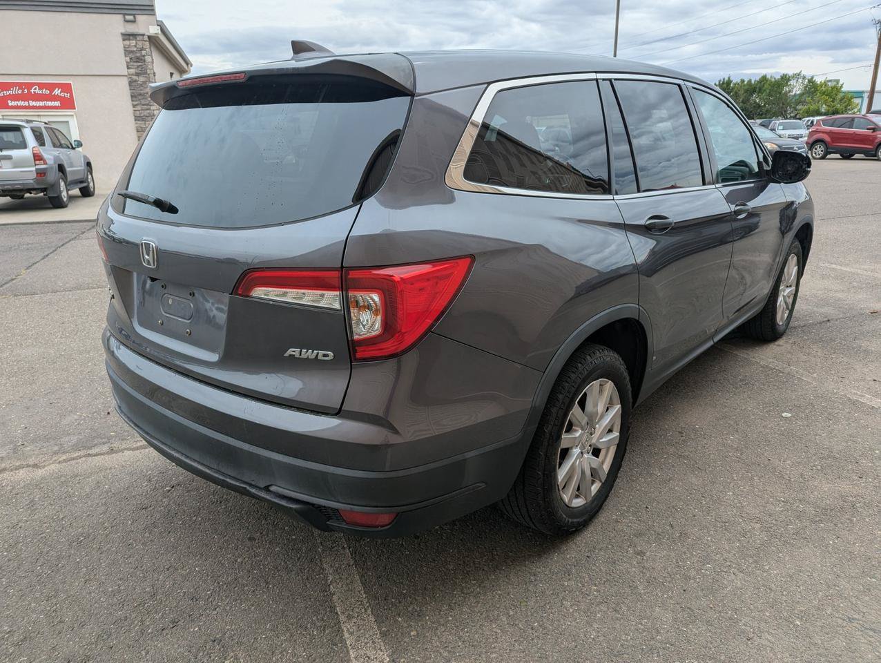 Used 2019 Honda Pilot LX image 6