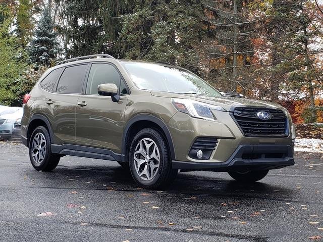 Used 2023 Subaru Forester Premium w/ Popular Package #1