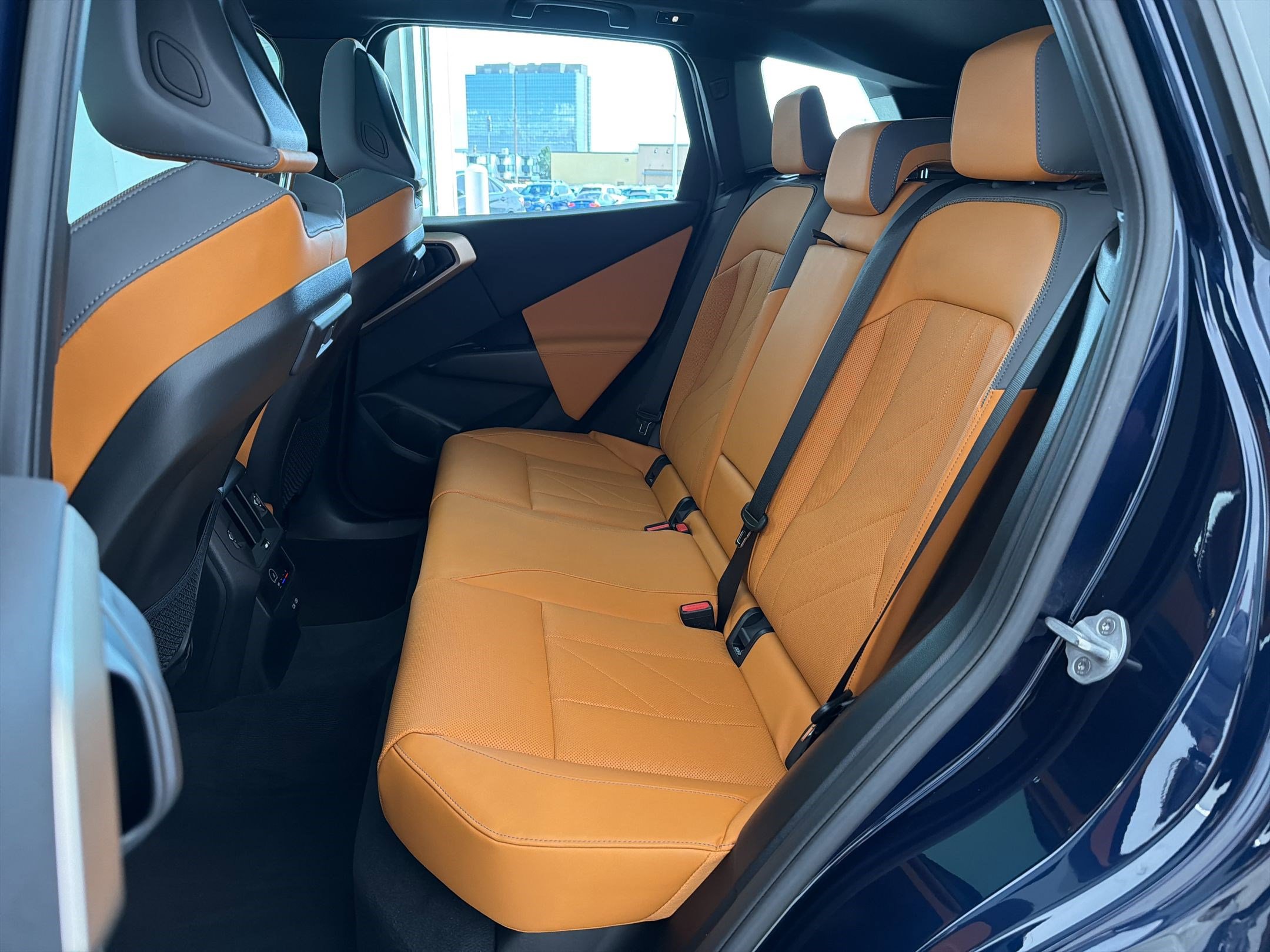 Used 2025 BMW X3 xDrive30i w/ Premium Package image 15