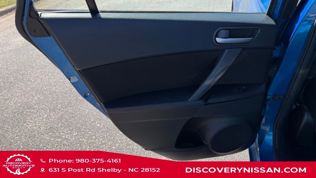 Used 2012 MAZDA MAZDA3 i Touring FWD image 26