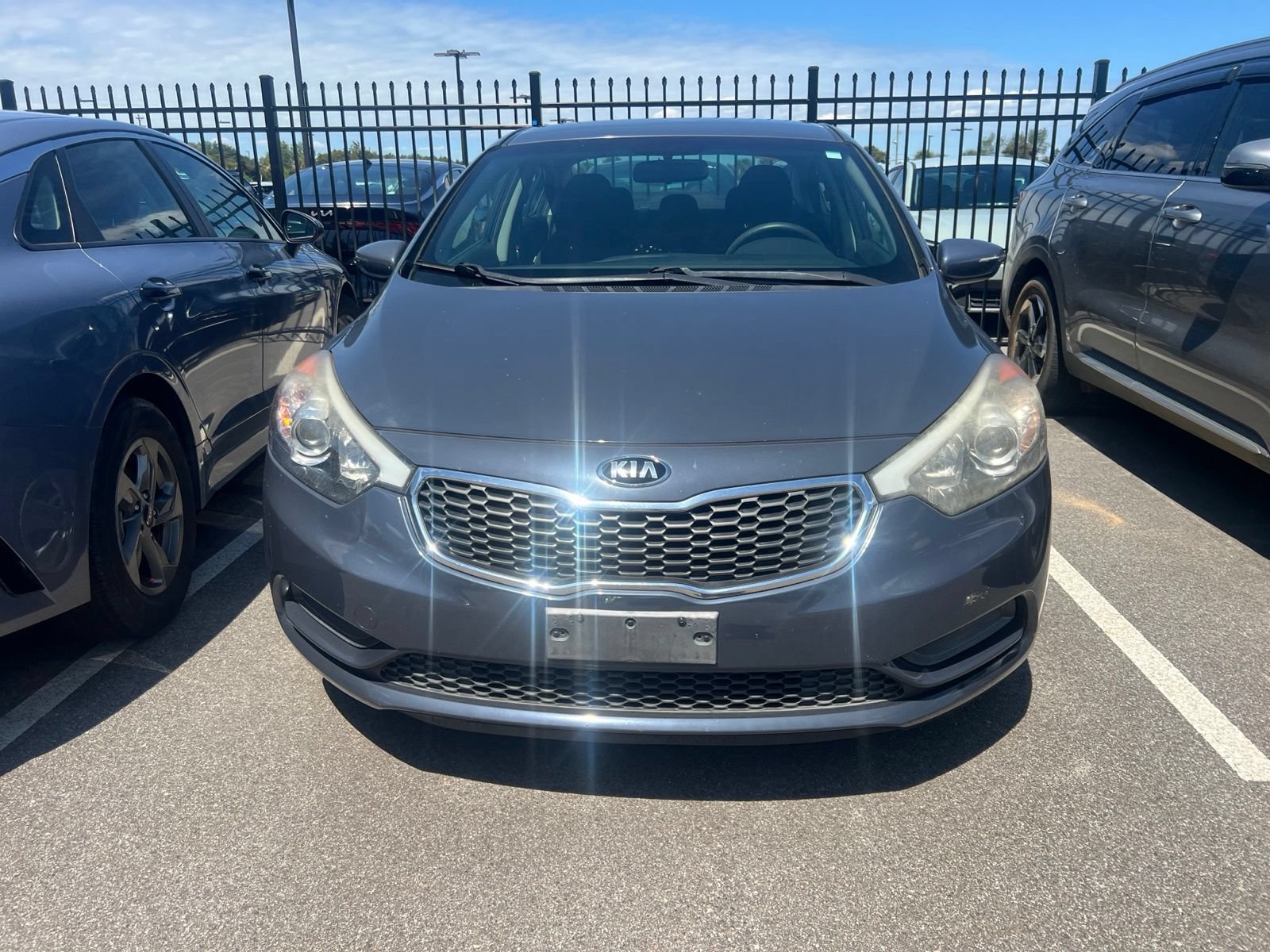 Used 2015 Kia Forte LX w/ Popular Package FWD image 2