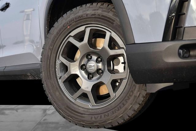 New 2025 Honda Pilot TrailSport image 3