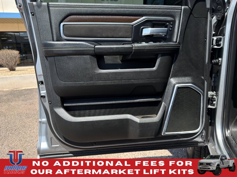 Used 2023 RAM 3500 Laramie AWD/4WD image 17