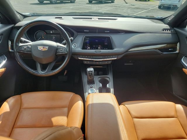 Used 2019 Cadillac XT4 Premium Luxury FWD image 8