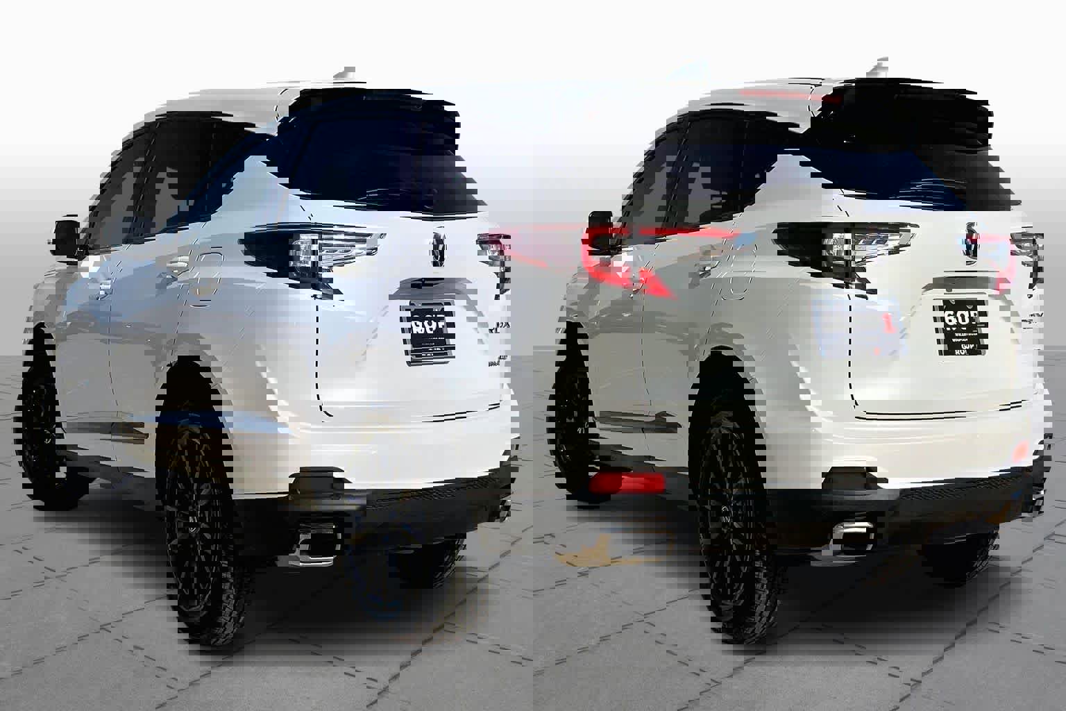 Used 2025 Acura RDX SH-AWD image 12