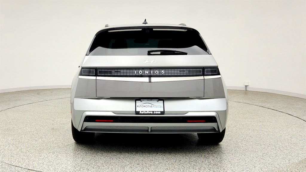 Used 2025 Hyundai Ioniq 5 Limited RWD image 6